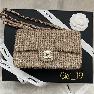 New CHANEL Classic Mini Flap Bag Limited Edition💫